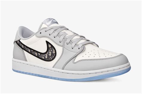 air jordan nike dior|jordan 1 Dior low price.